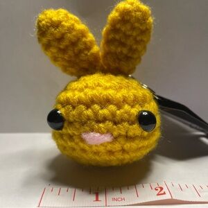 CROCHET MINI MOCHIBUN KEYCHAIN- SAFFRON